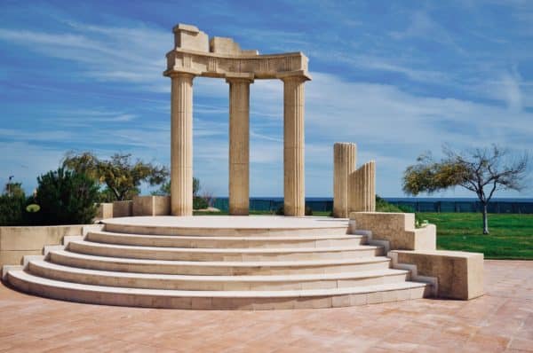 Decorative ancient Greek replica columns at Apollo Blue Hotel