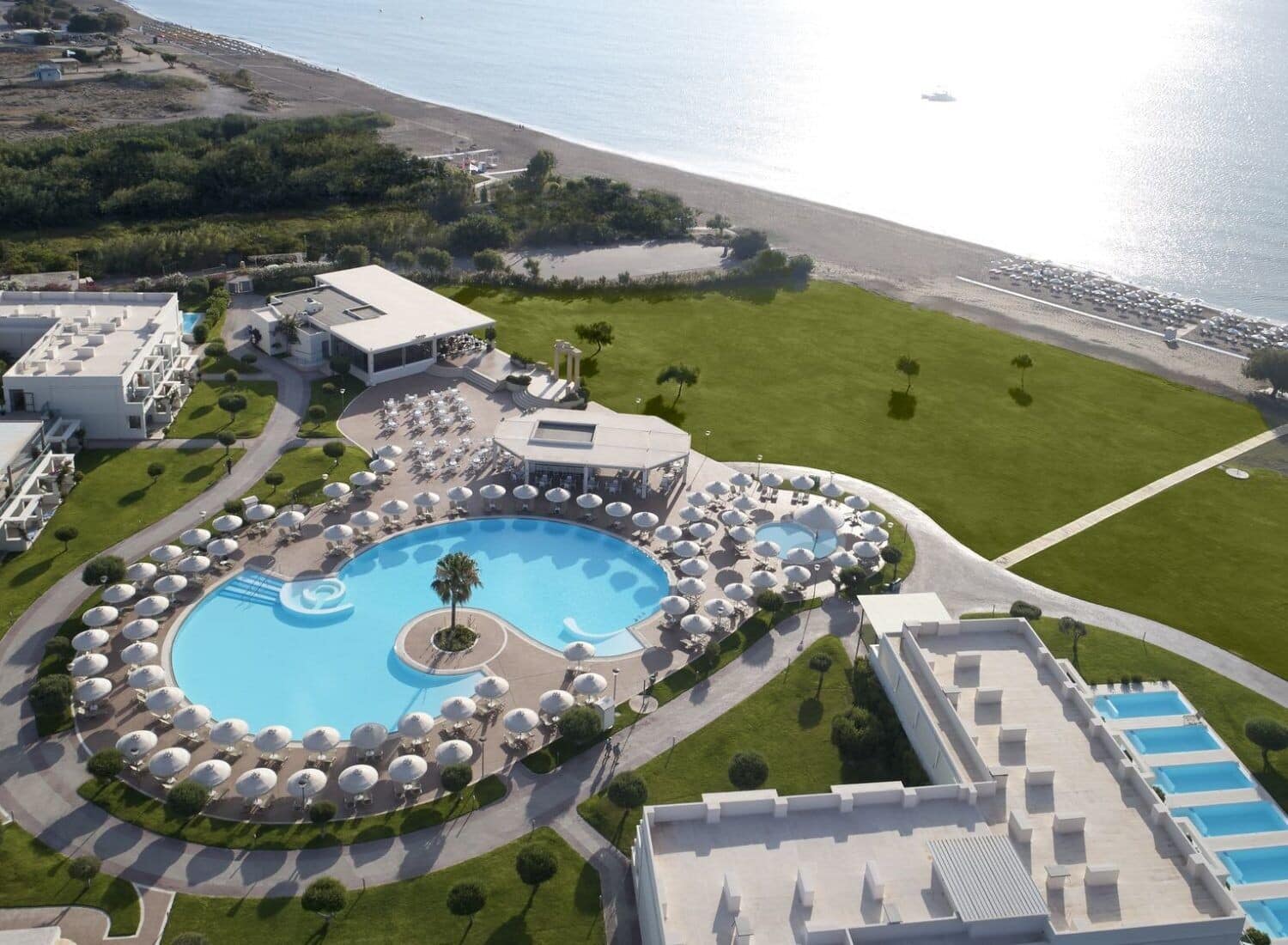 Apollo Blue Hotel, a beachfront 5 star hotel in Rhodes